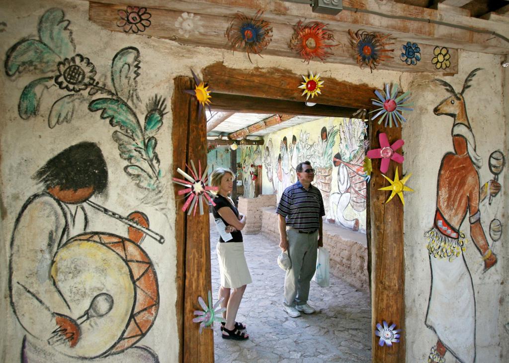 Fire Damages Tucson Landmark The Degrazia Gallery In The Sun Chapel Local News Tucson Com