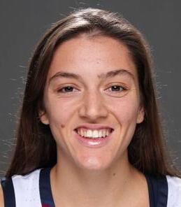 Helena Pueyo headshot 2023-24