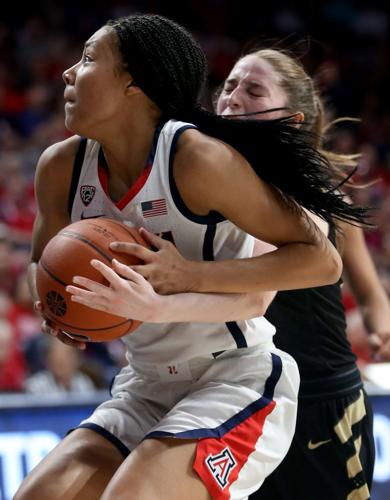 032919-spt-ua womens hoops-p3.jpg