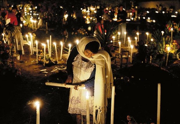 Protest-scarred Oaxaca finds tourism imperiled  