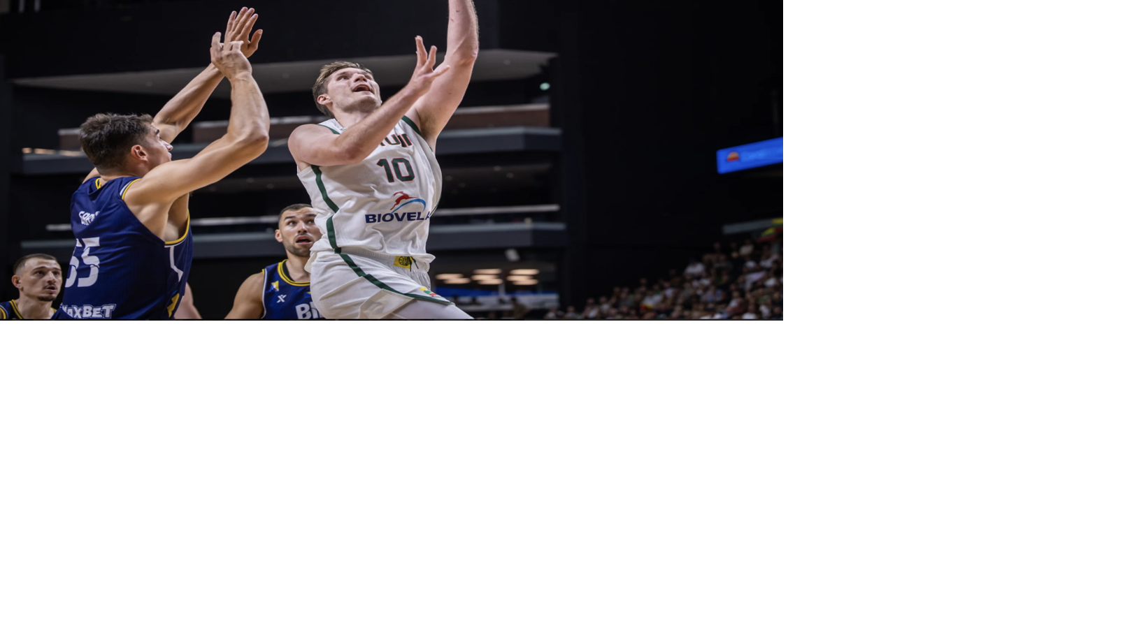 Former Wildcat forward Azuolas Tubelis leads Lithuania to win in World Cup qualifiers