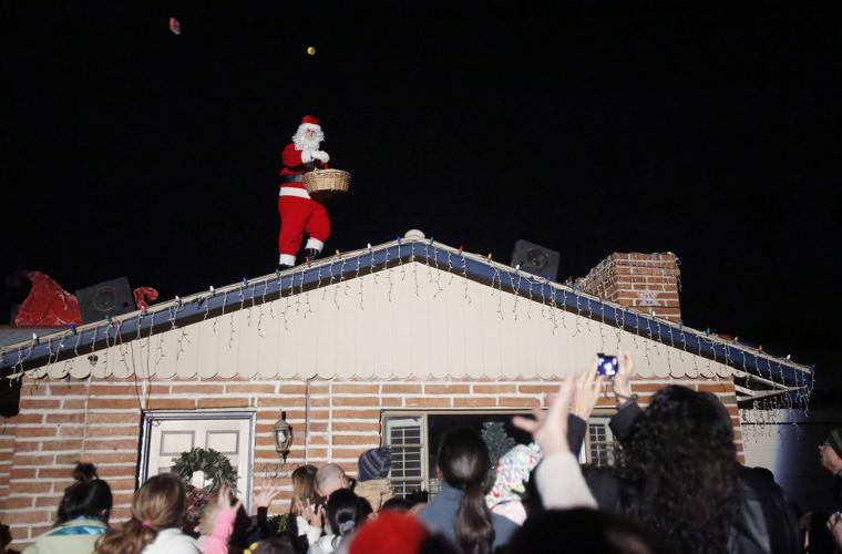 Rooftop Santa show