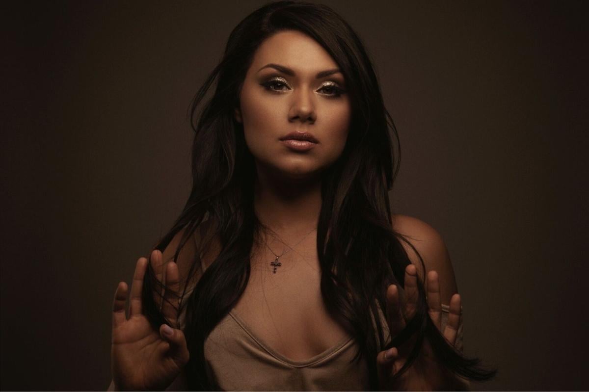 Over the Border (le)