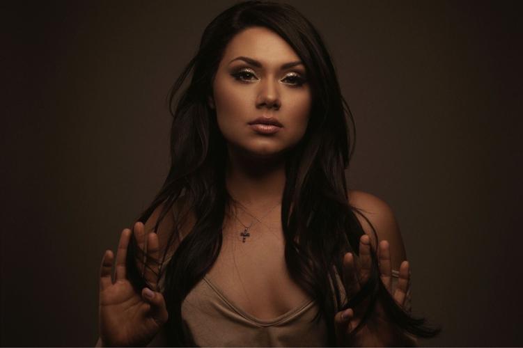 Over the Border (le)