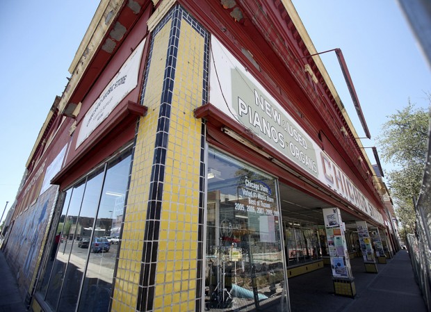 Faded 'queen of Congress' wins $90,000 grant for makeover    