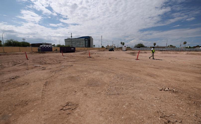UA’s new nine-story dorm gets mixed reviews from neighbors