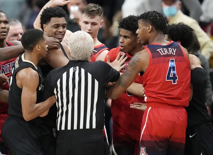 022822-tuc-spt-uabk-p1