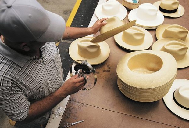 Panama hat plant opens factory showroom  