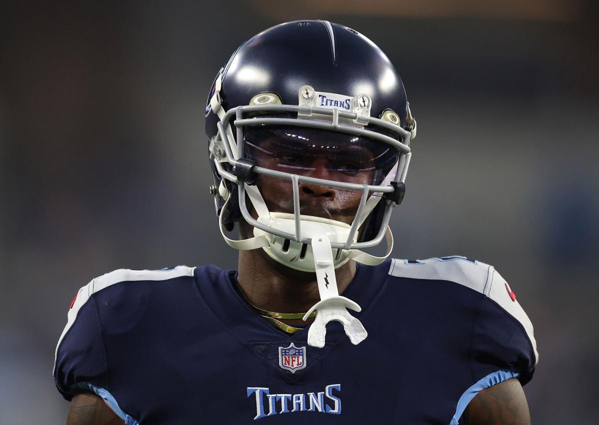 Julio Jones of the Tennessee Titans warms up prior to facing the Los Angeles Rams at SoFi Stadium on Nov. 7, 2021, in Inglewood, California.