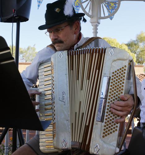 Oktoberfest Bouncing Czechs