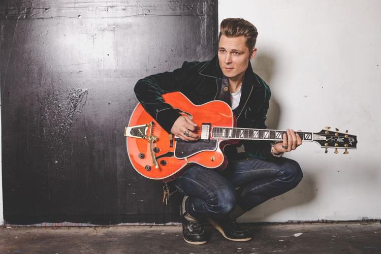 Frankie Ballard