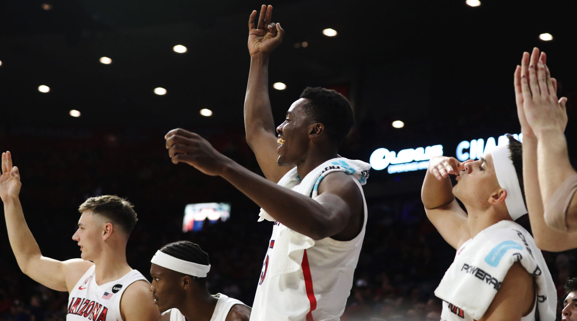 111221-tuc-spt-uabk-p1