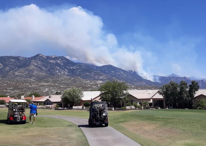 Buckhorn-fire-and-golfers-20200616_143050-1-.jpg
