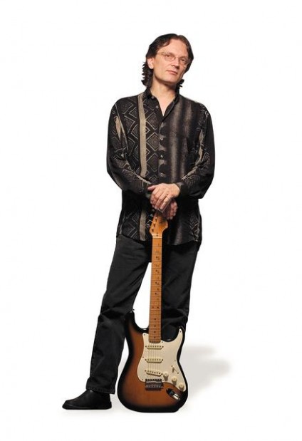 Sonny Landreth slides in for KXCI's big bash  