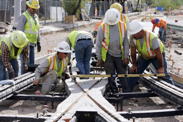 Streetcar work to be done by 4th Ave. fair's opening    