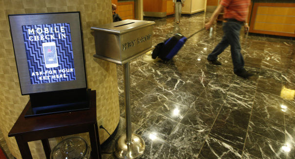 Bill requiring hotel worker checks advances