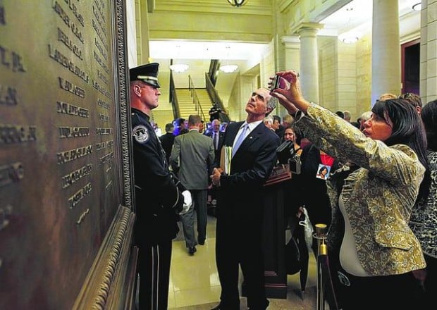 Flight 93's victims are saluted on Capitol Hill  
