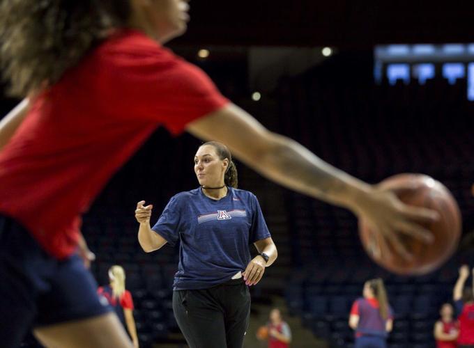 100119-spt-ua womens hoops media day-p128.JPG