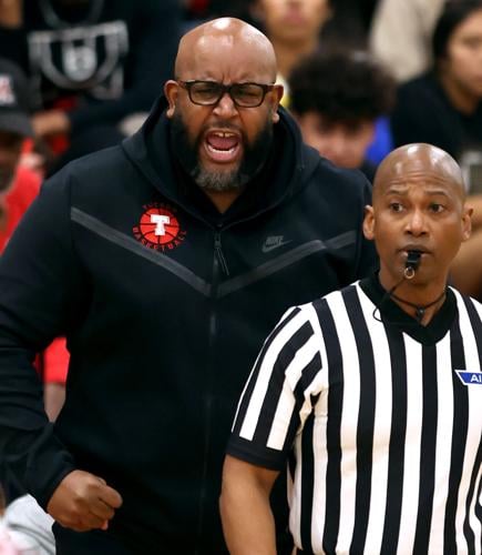 Tucson vs Casteel, boys basketball open division | Feb. 14, 2024