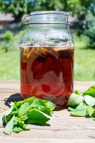 Sun tea