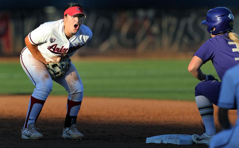 Best Arizona softball photos