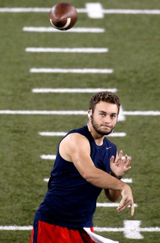 110318-spt-ua main-p4.jpg