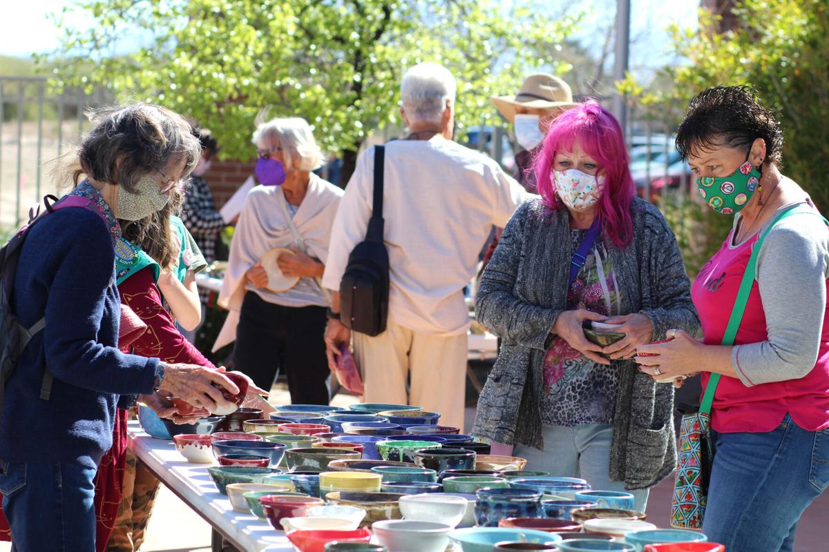 'Empty Bowls' fundraiser helps fight hunger in Tucson community