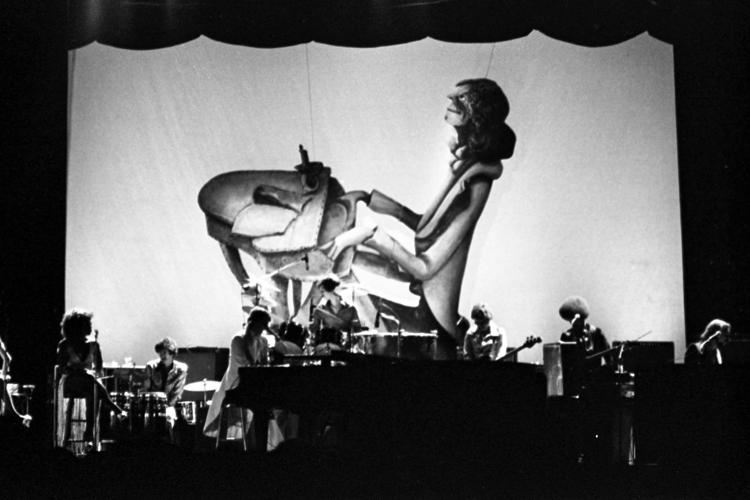 Barry Manilow in Tucson