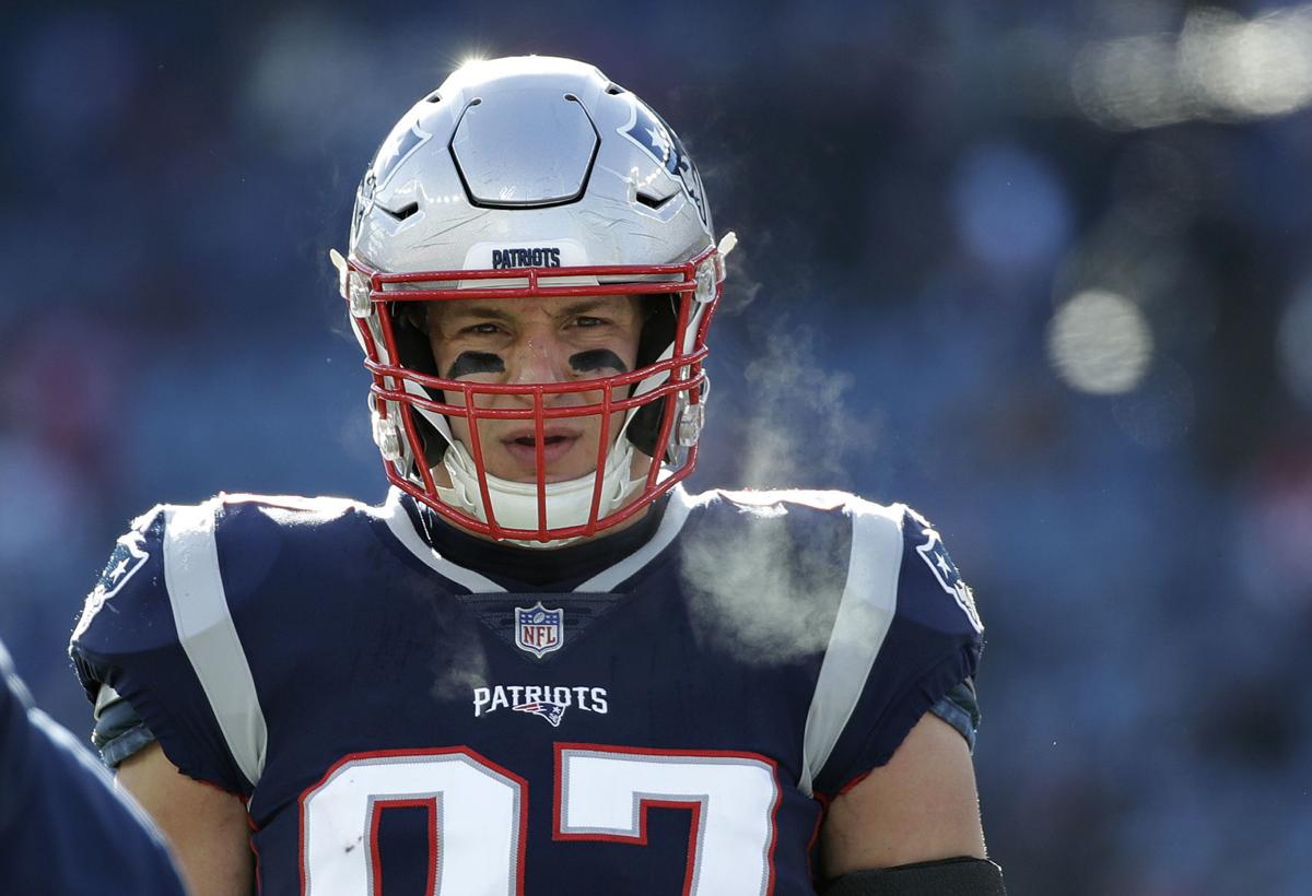 Greg Hansen: Gronk became NFL great after relatively quiet college career