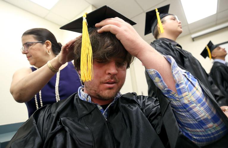 Las Artes Arts & Education Center GED graduation