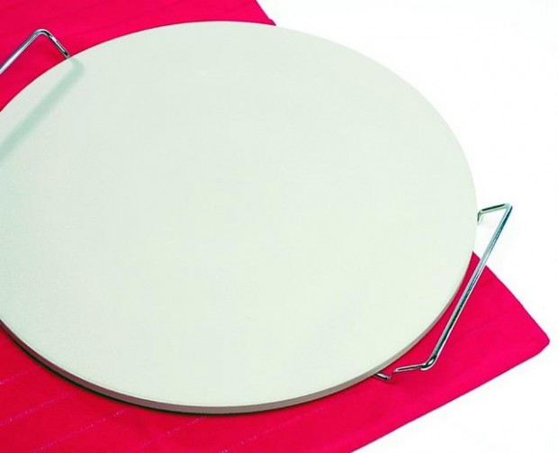 Properly heated pizza stone makes a better crust, tasty pie  