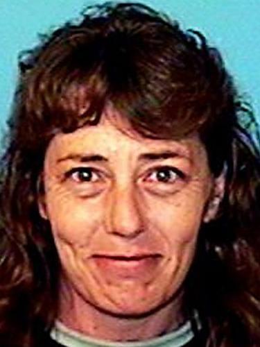 Escaped inmates from Arizona linked to couple's death in NM   