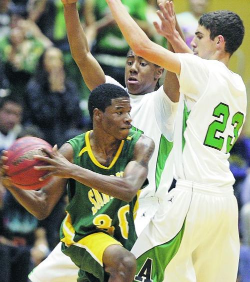 Amphi Wears Out Santa Rita With Waves Of Reserves High School