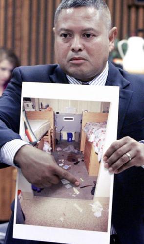 Ex-UA student told cop it wasn't she who wielded knife  