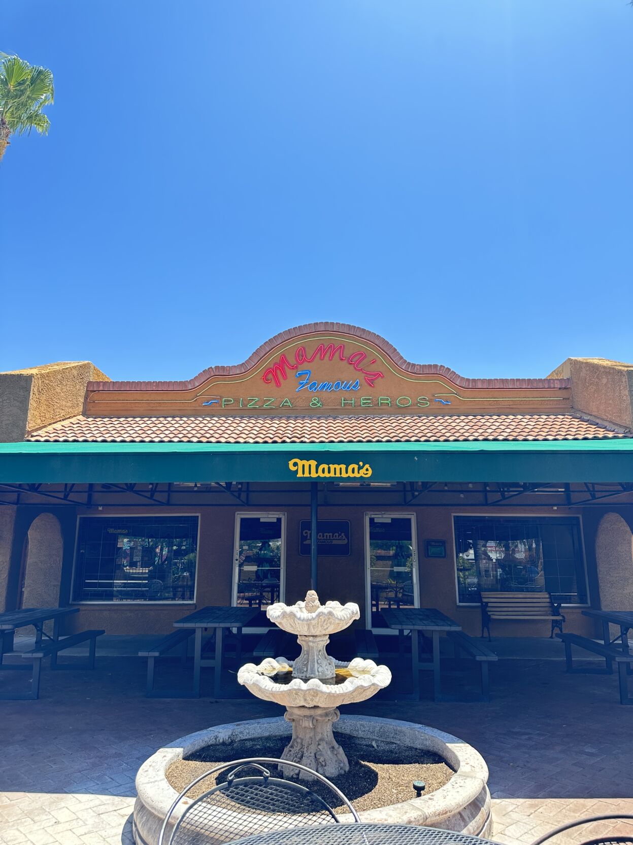 Mama's Famous Pizza & Heros