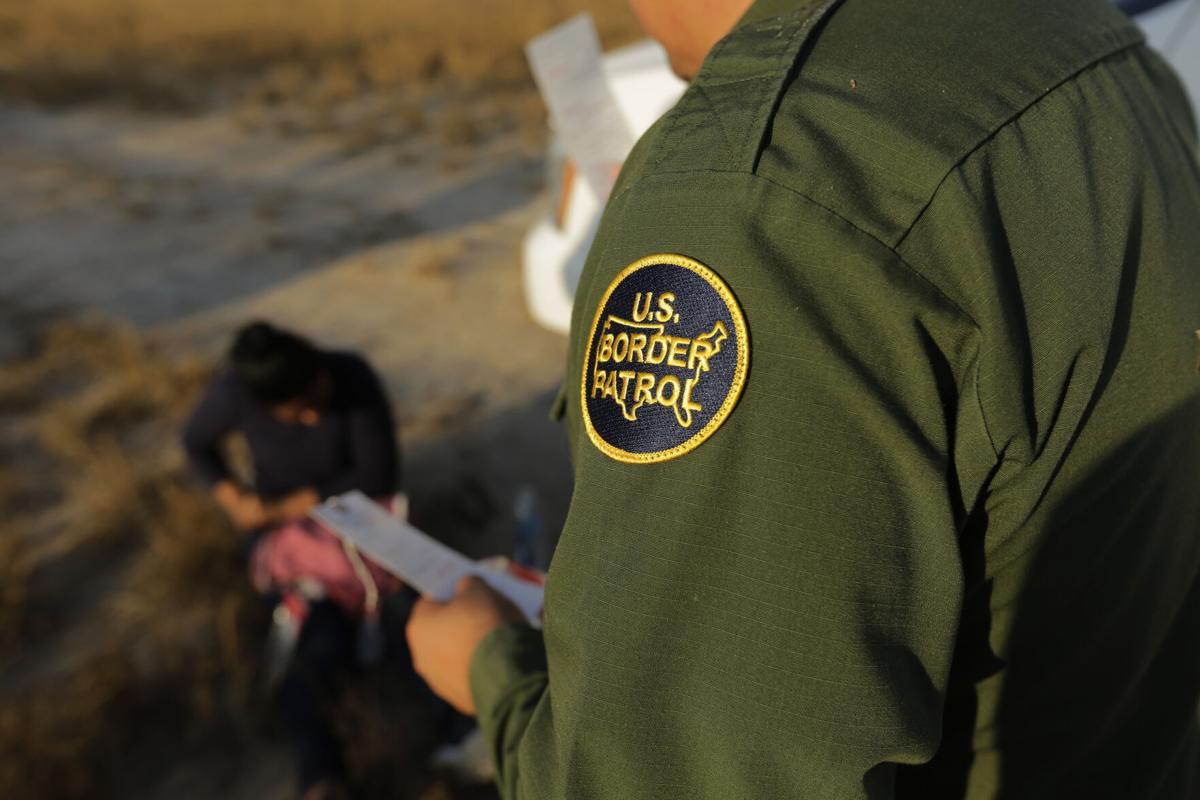 Migrant dies in Border Patrol custody in Douglas