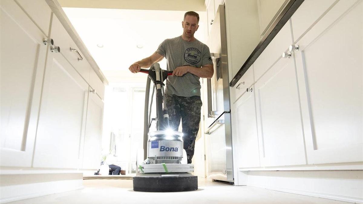 One top 2026 hardwood floor finishing trend: Waterborne systems