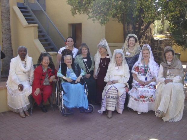 Doñas to be honored at luncheon   