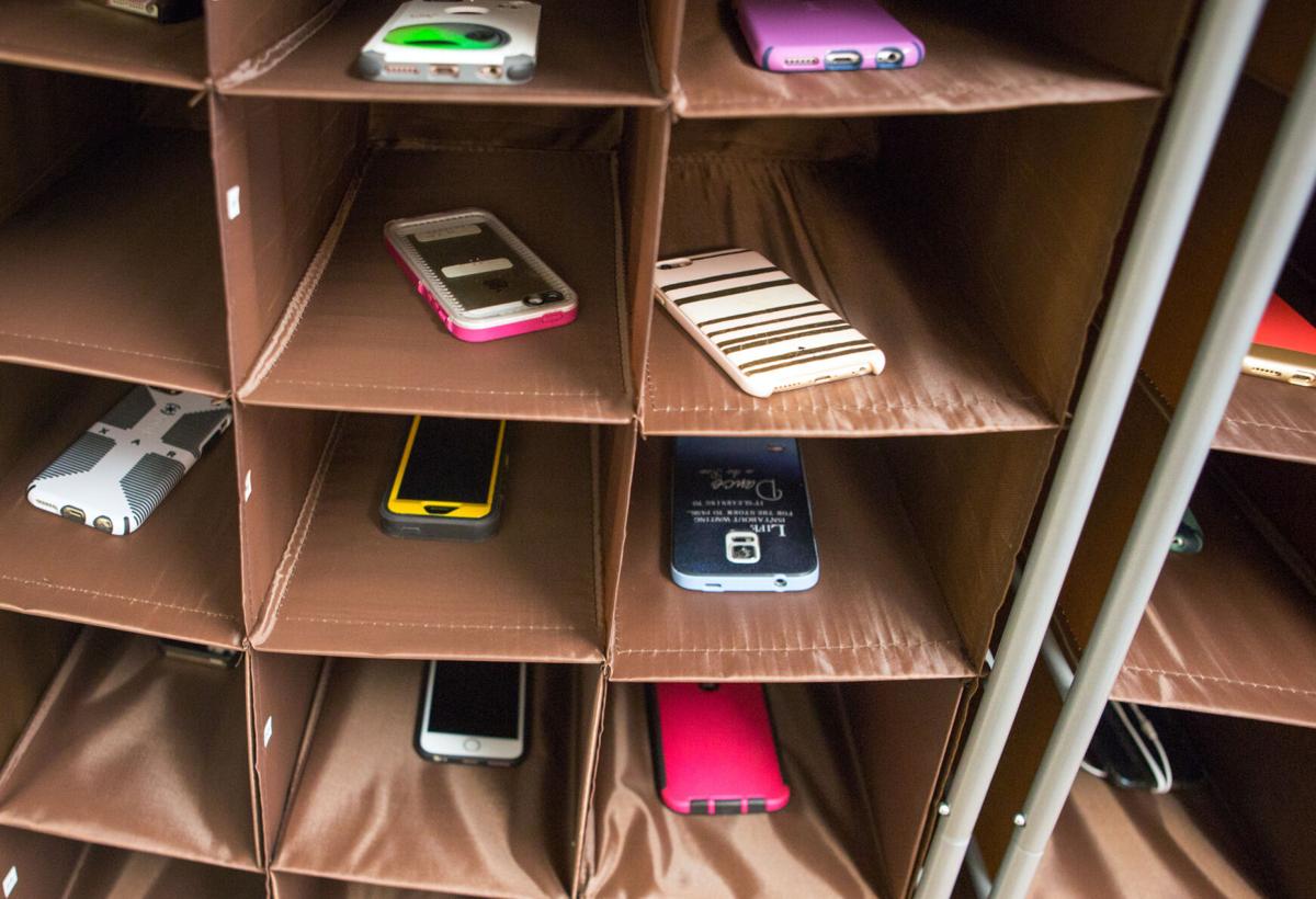 ֱ schools double down on student phone-use rules
