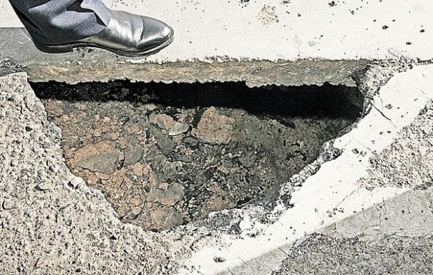 Nogales drug-tunnel builders dig right under port of entry  