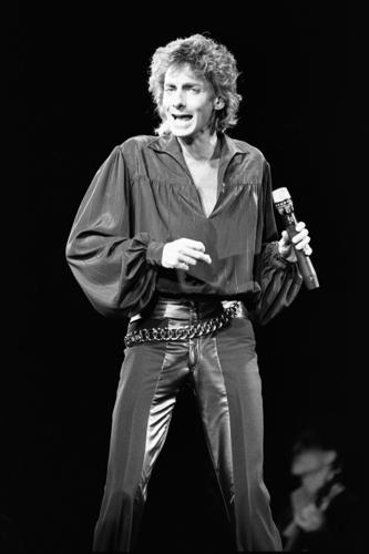 Barry Manilow in Tucson