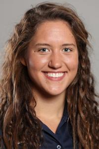 Work ethic, famous training partner has helped Arizona's Hannah Cox push her limit