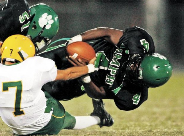 Santa Rita shuts down Amphi offense; Eagles' Taylor gains 169 yards in win  