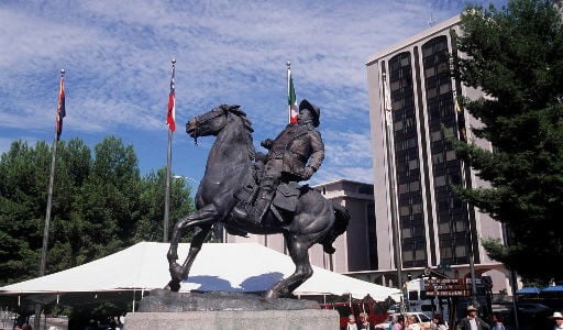 Pancho Villa statue 1997