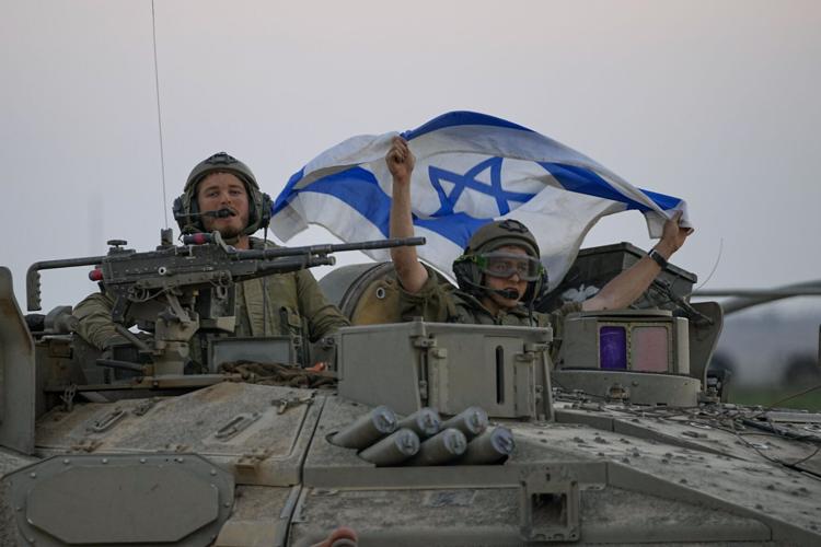 YE Top Photos Mideast 2023
