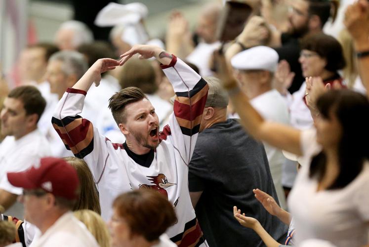 041423-spt-roadrunners-p2