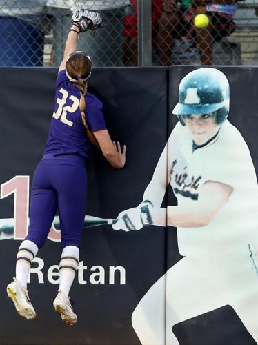 Best Arizona softball photos