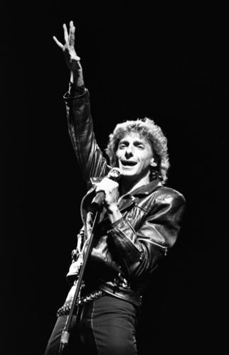 Barry Manilow in Tucson