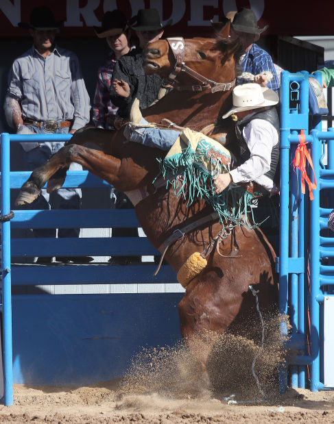 2013 Fiesta de los Vaqueros, Day 1