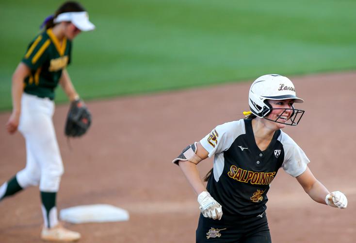 Class 4A State Softball Championship: Salpointe Catholic and Canyon del Oro